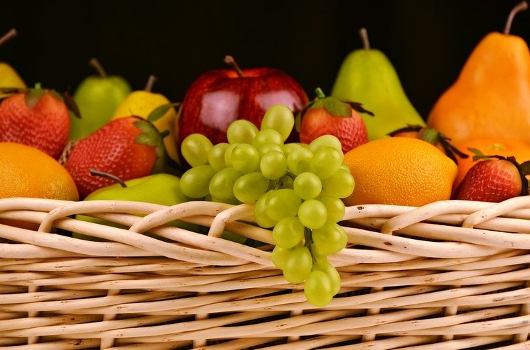 Fruit Basket, Grapes, Apples, Pears, Strawberries