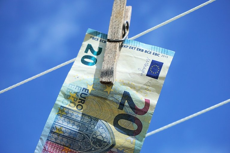 Money Laundering-Euro