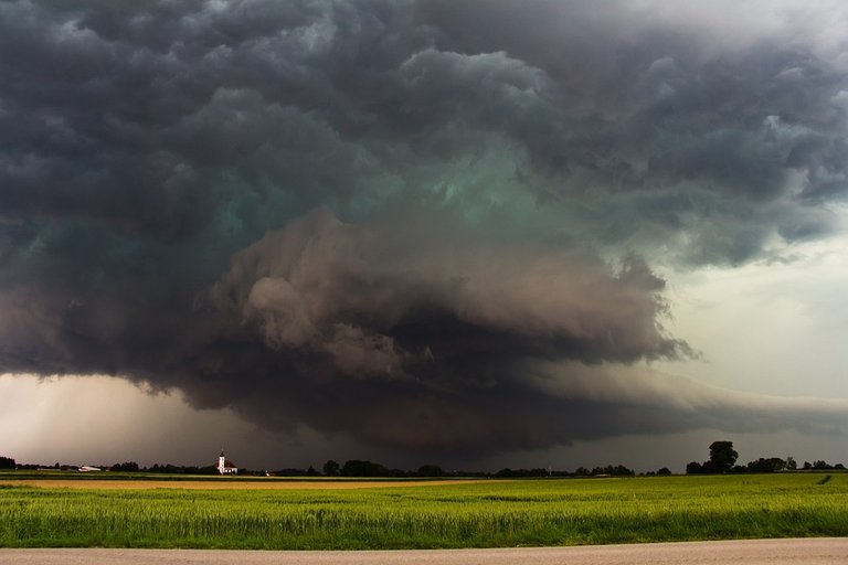 storm-3174125_960_720.jpg