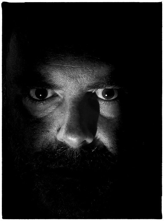 Mirada en la oscuridad