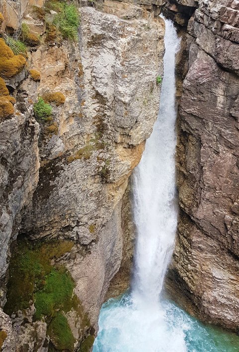johnstoncanyon4.jpg