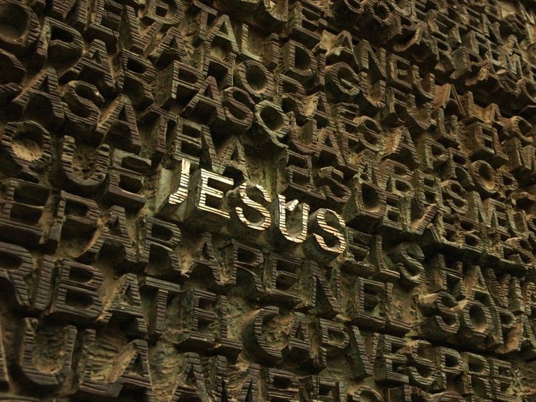 jesus-name-0104.jpeg