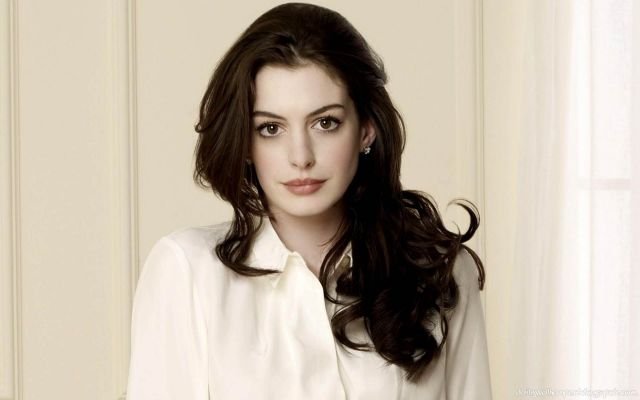 Hot-American-Actress-Anne-Hathaway.jpg