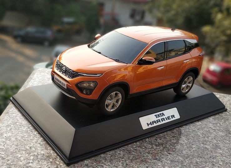 1Tata Harrier Scale.jpg