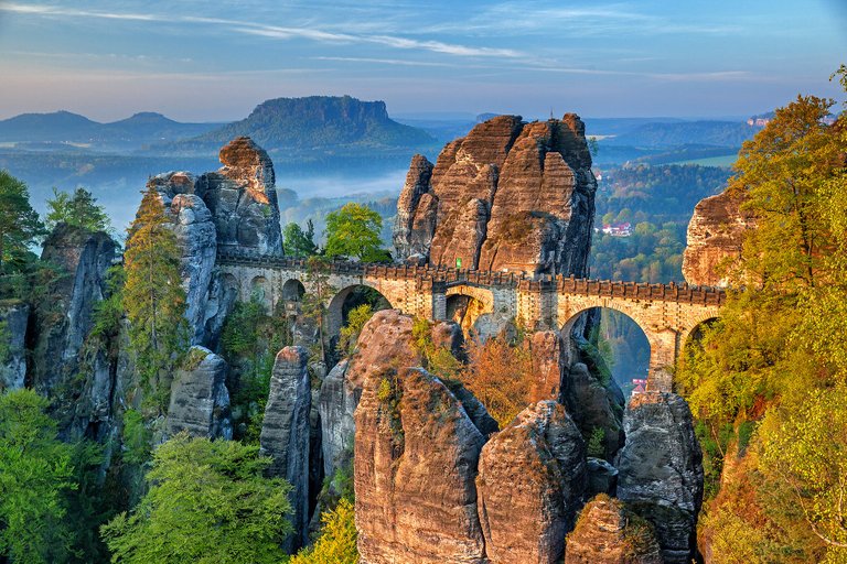 bastei-bridge-3014467_1920.jpg