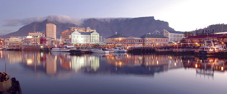 one-and-only-cape-town-table-mountain.jpg