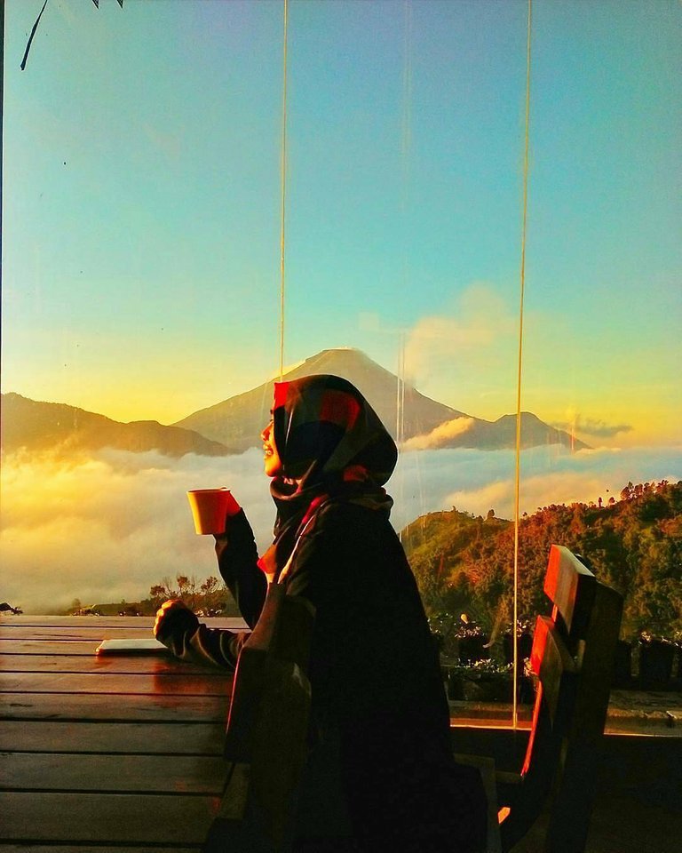 Pemandangan-di-Gardu-Pandang-Dieng.jpg