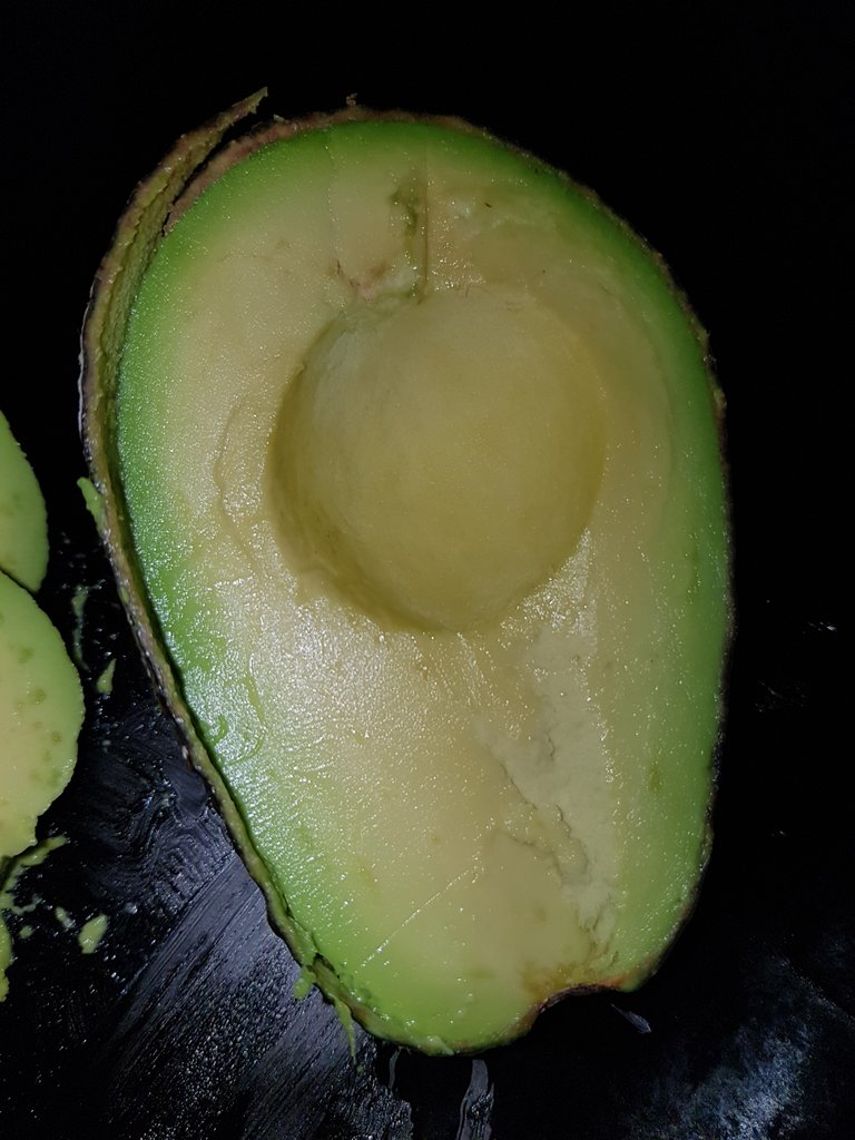 avocado.jpg