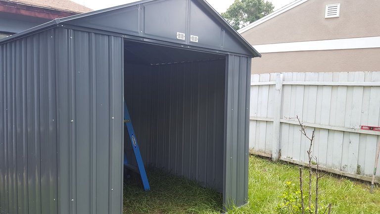 sheddone.jpg