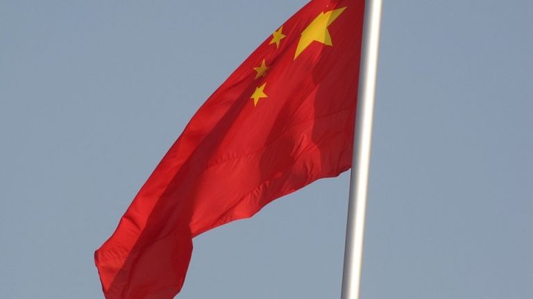 China-Chinese-Flag-770x433.jpg