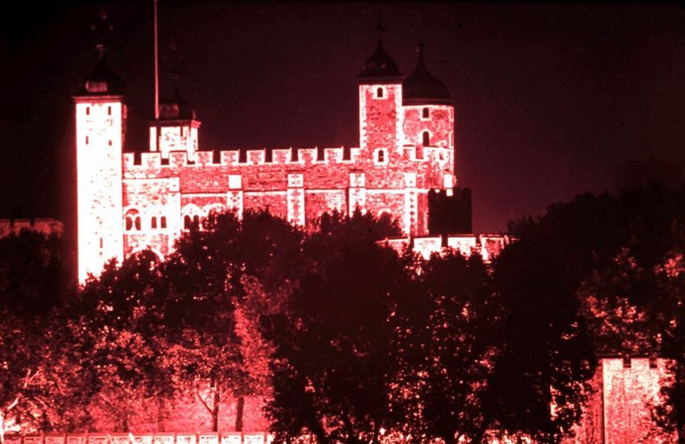 Tower of London.jpg