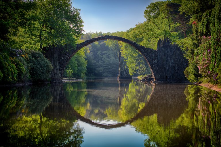 arch-bridge-clouds-814499.jpg