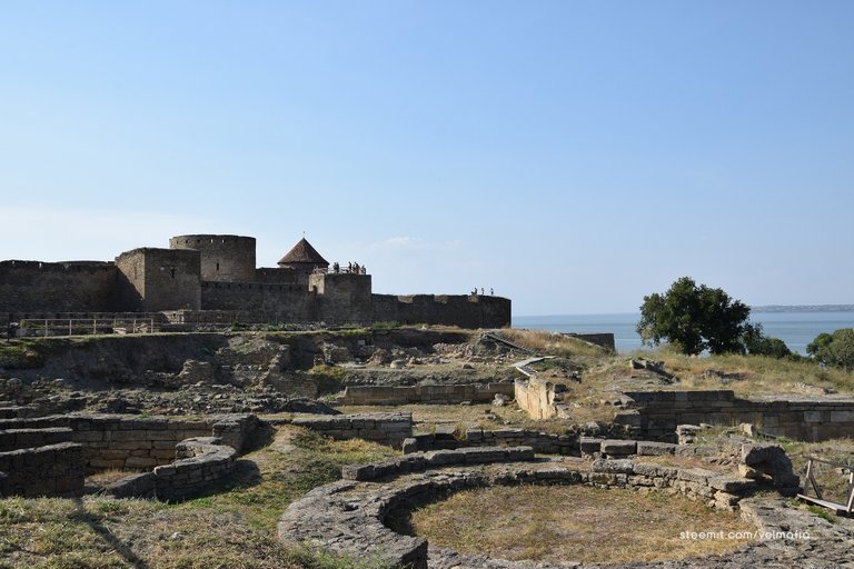 Ruiny starożytnego miasta *Tyras*