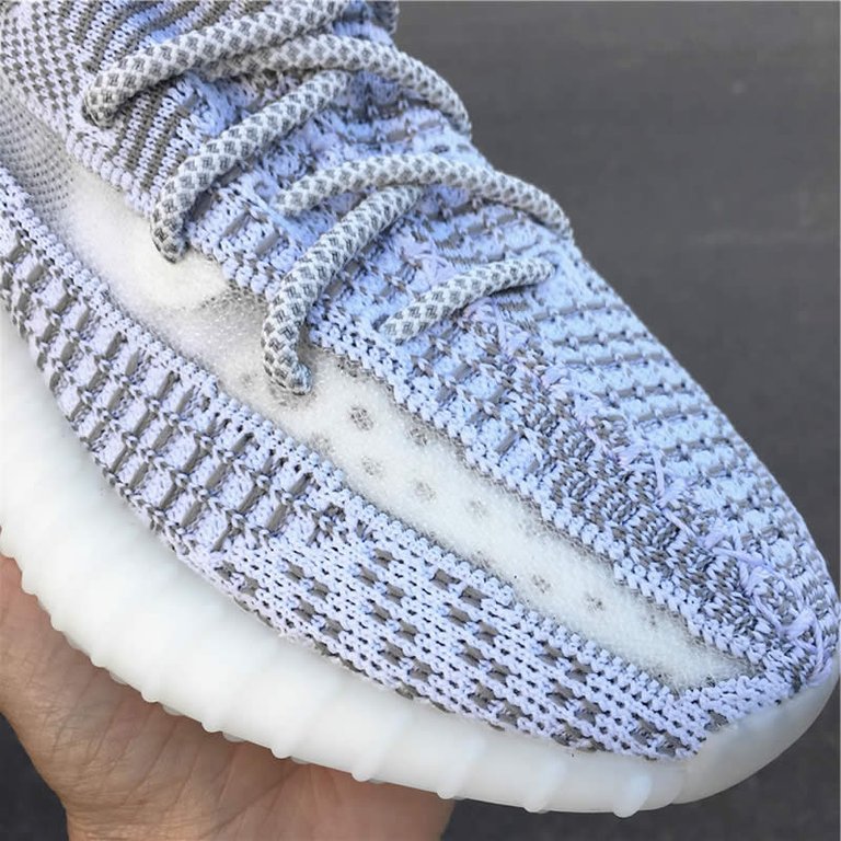 adidas-yeezy-boost-350-v2-static-release-date-ef2905-new-yeezys-detail-images-(9).jpg