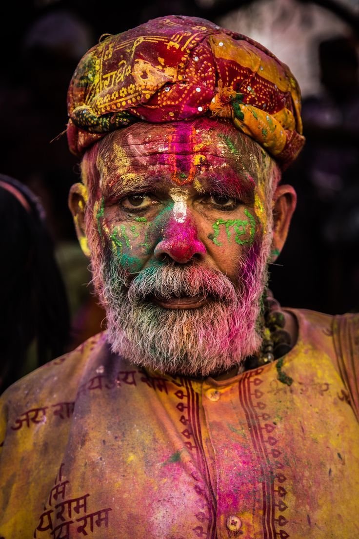 Lathmar Holi at Barsana and Nandgaon 2015.jpeg