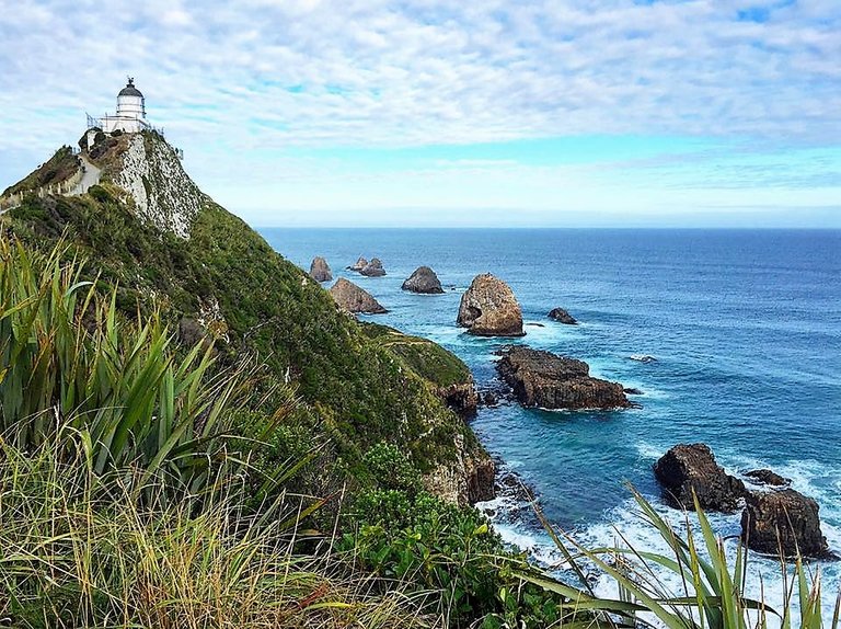 Nugget Point Lighthouse (2).jpg