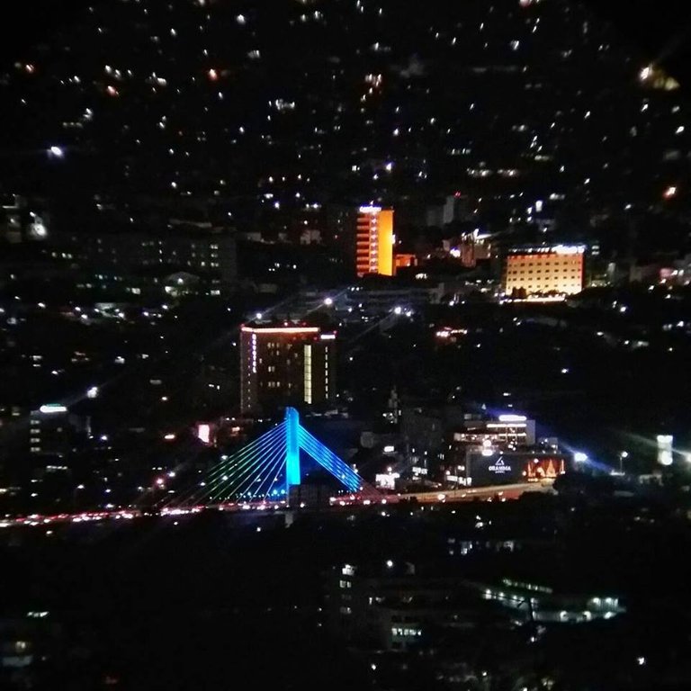 jembatan_bandung_tengah_malam.jpg