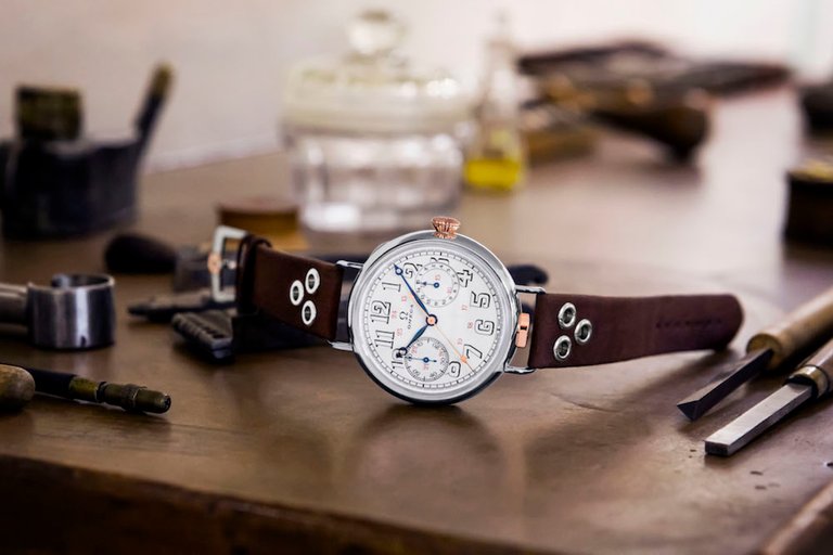 omega-1913-chronograph-1.jpg