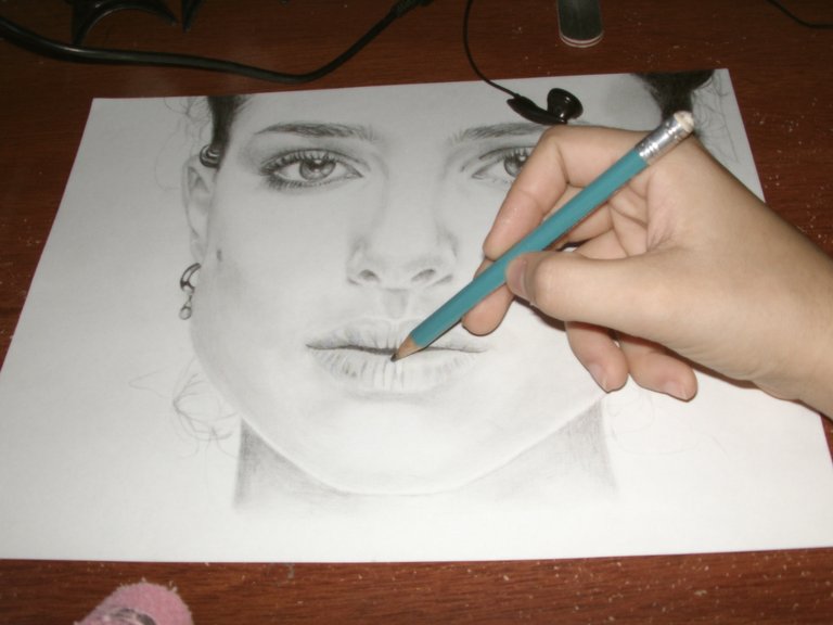 dibujo de natalie portman (1).JPG