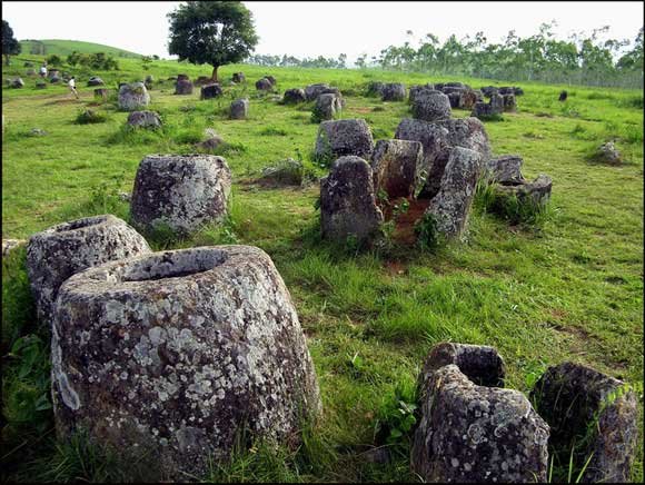 plainofjars_3.jpg