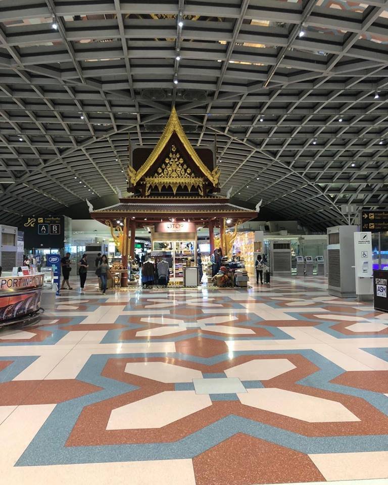 thai airport.jpg