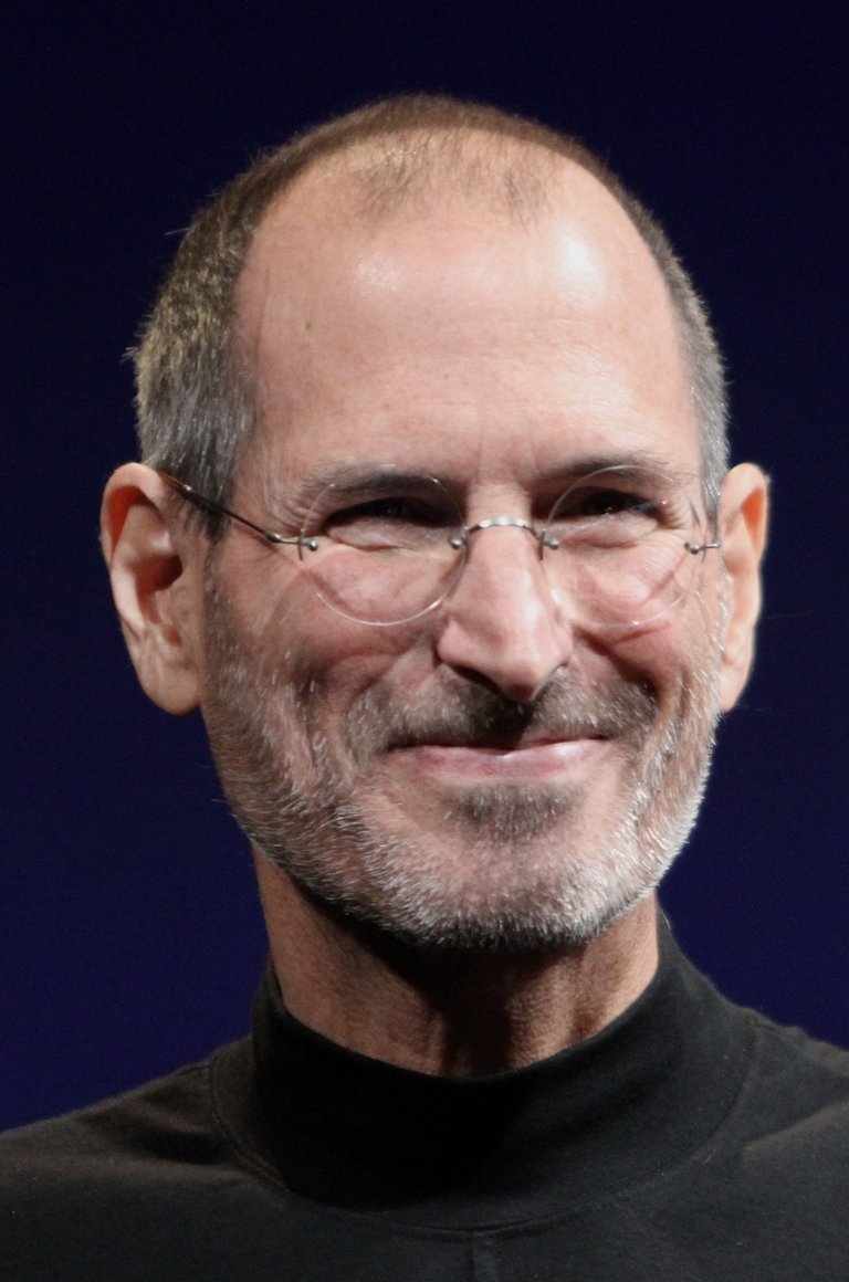 Steve_Jobs_Headshot_2010-CROP2.jpg