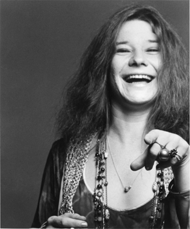 janis-laughing.jpg