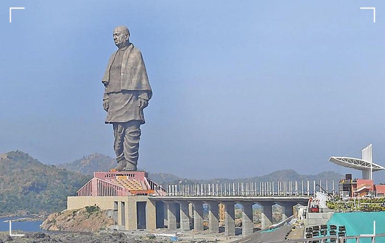 The tallest statue in the world2.jpg