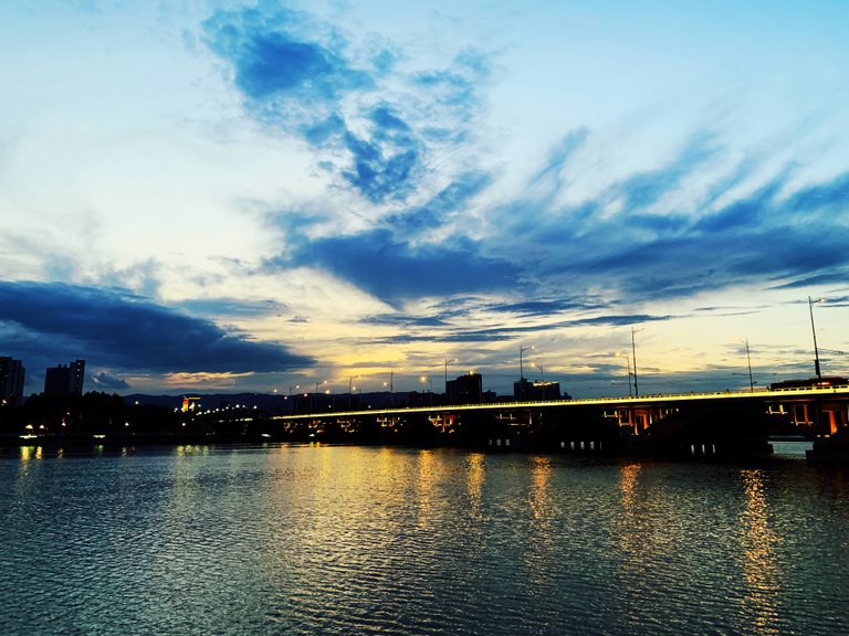 Fenhe River-4.jpg