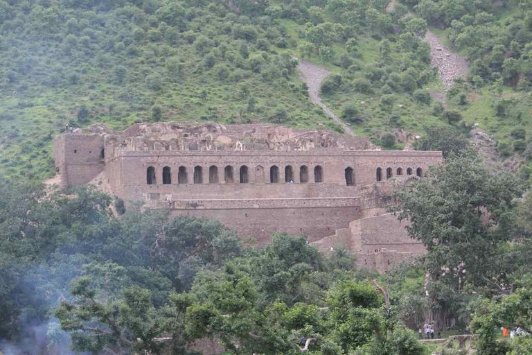 bhangarh-fort.jpg