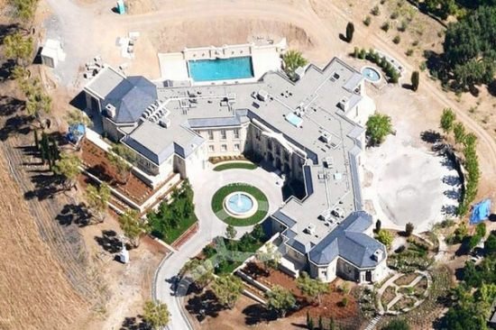 Silicon-Valley-Mansion.jpg