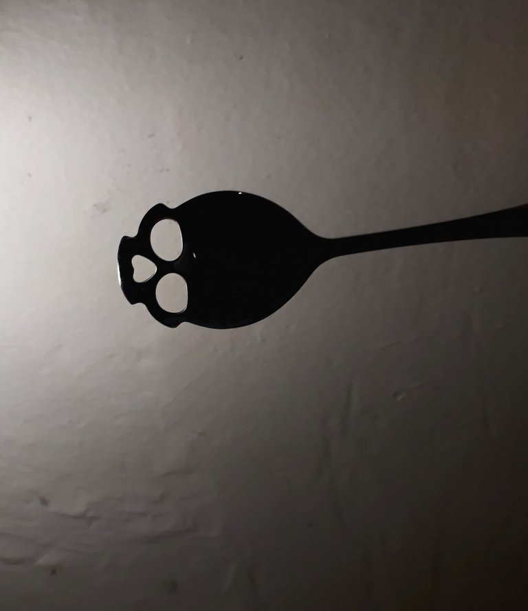 skull spoon.jpg