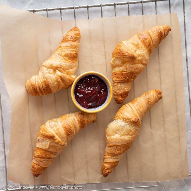 croissants-3.jpg