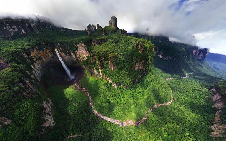 1680x1050_px_Angel_Falls_Dragon_Falls.jpg