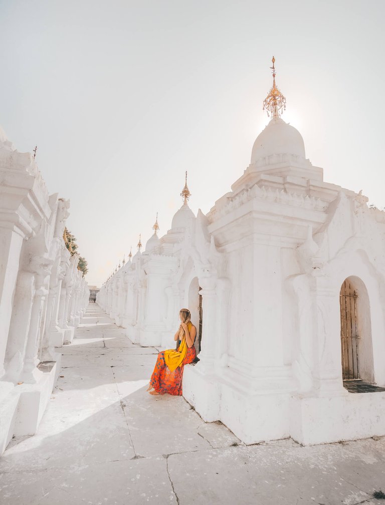 Things-to-do-Mandalay-Myanmar-Kuthodaw-Pagoda.jpg