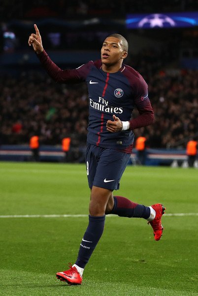 Kylian+Mbappe+Paris+Saint+Germain+v+Celtic+Zp9jMlrvIoRl.jpg