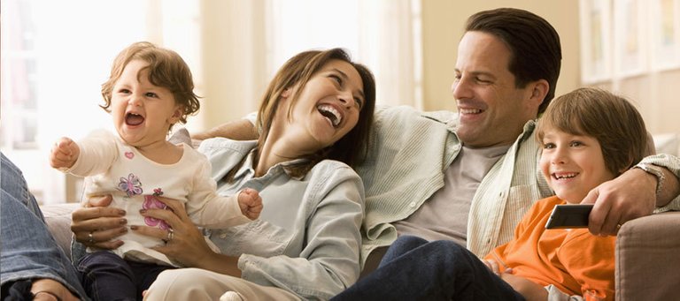 happy_family_890x395_890x395.jpg