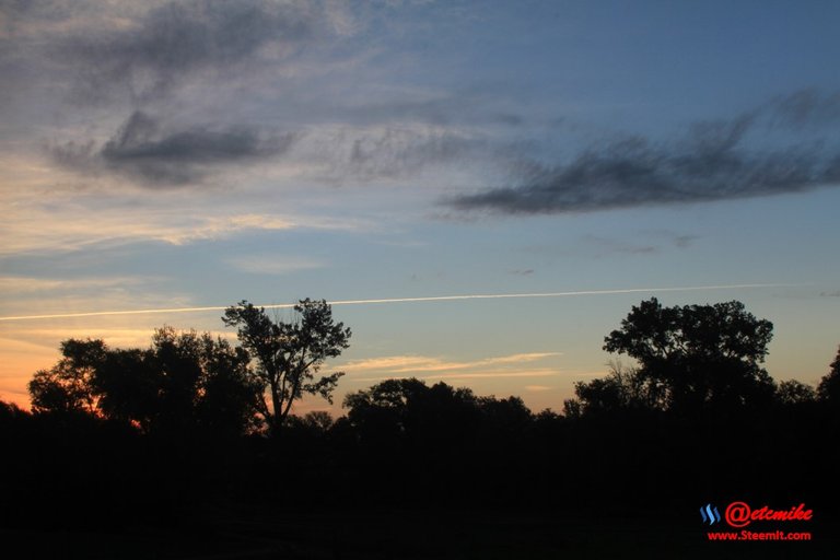 sunrise morning dawn clouds skyscape landscape SR0039.JPG
