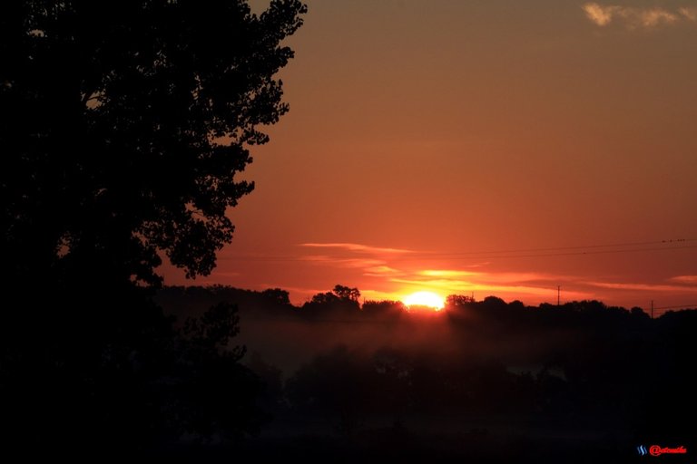 sunrise dawn clouds colorful fog SR0174.JPG