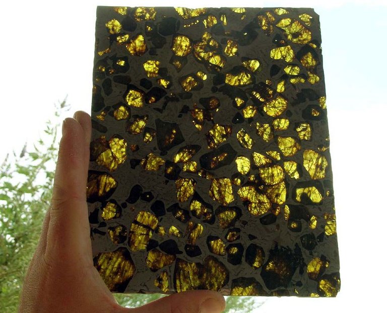 fukang-meteorite-4.jpg