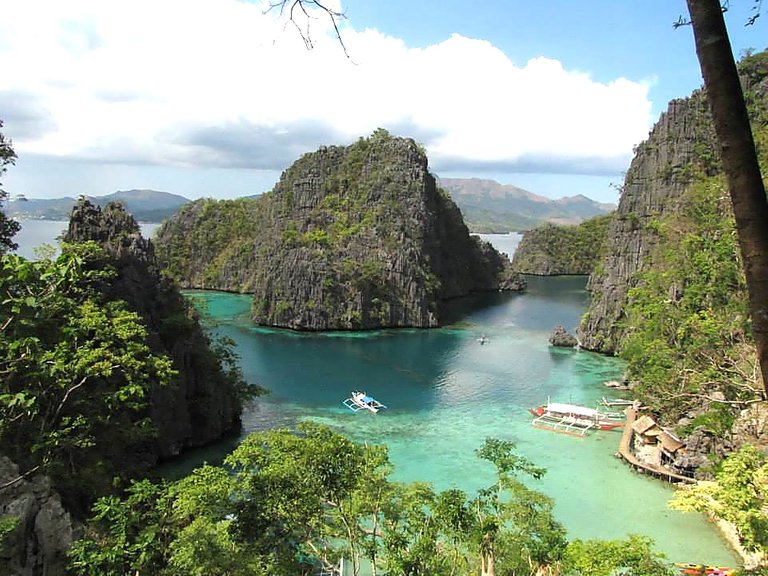 Kayangan Lake_GreatView.jpg