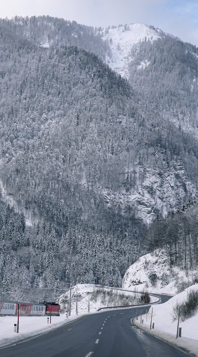 On_The_Way_To_Hallstatt.jpg