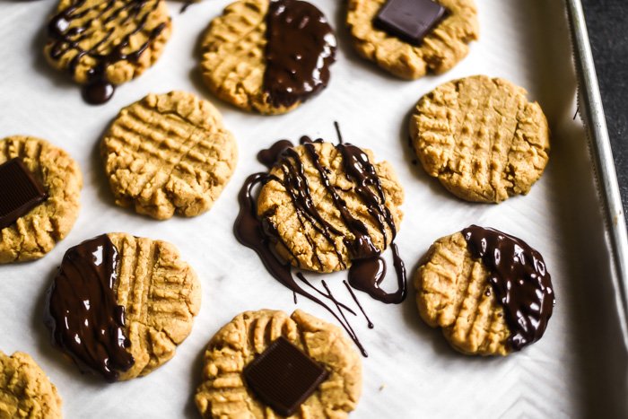 Chocoalte Dipped Peanut Butter Cookies (V+GF)-3.jpg