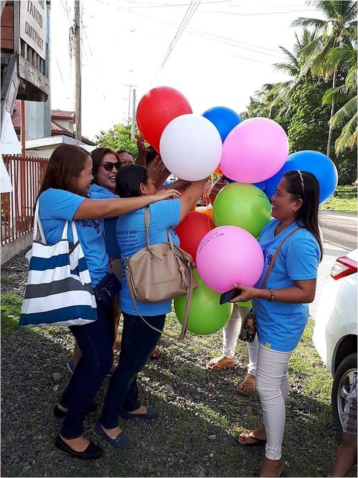 2 The balloons and my batchmates were here but where am I.jpg