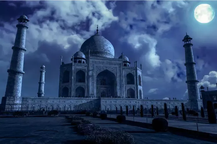 taj-mahal-night-tour.jpg