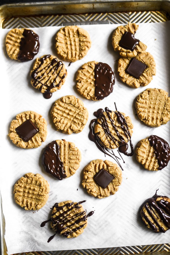 Chocoalte Dipped Peanut Butter Cookies (V+GF)-2.jpg