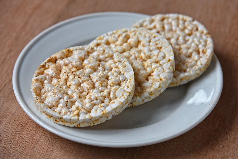 rice-cracker-3481623_1280.jpg