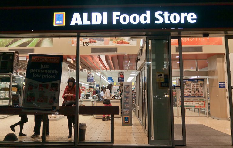 6690602717-aldi-is-also-in-australia (FILEminimizer).jpg