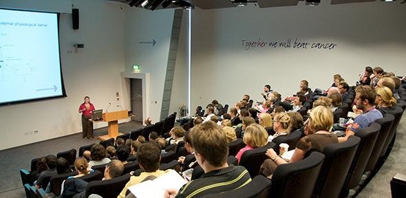 Seminar-in-lecture-theatre-11.jpg