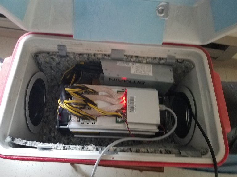 antminer d3.jpg